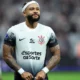 Decisivo, Memphis soma premiação milionária e deixa futuro em aberto no Corinthians