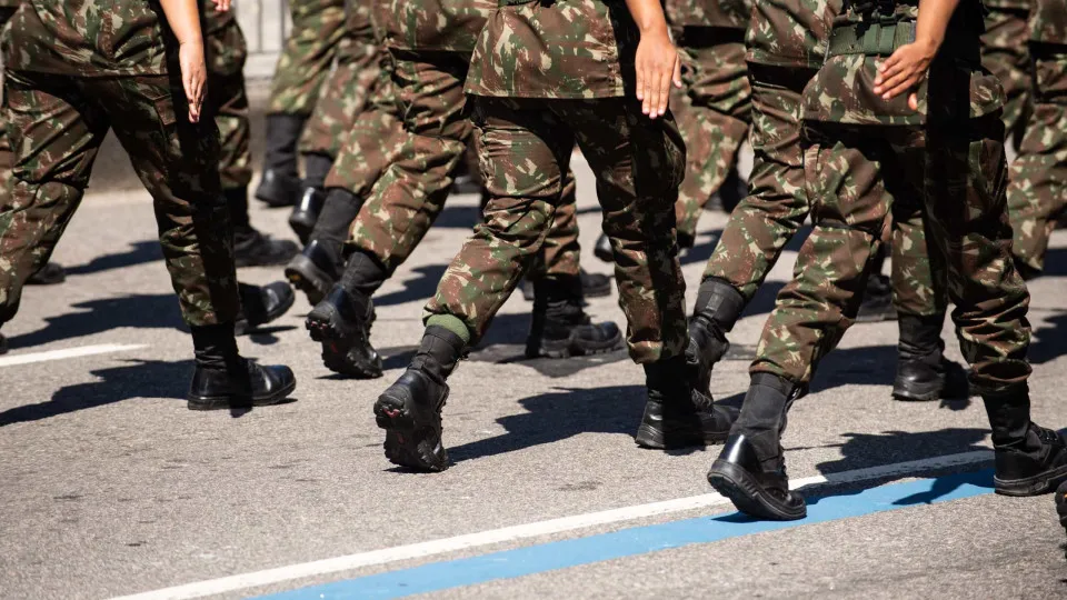 Exército descarta risco militar para o Brasil e monitora refugiados