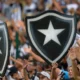 Oito times brasileiros estão com transfer ban na Fifa