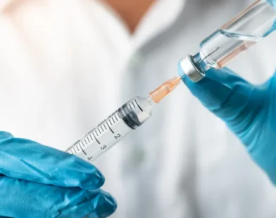 População que tomou vacina fracionada da febre amarela em 2018 deve receber reforço