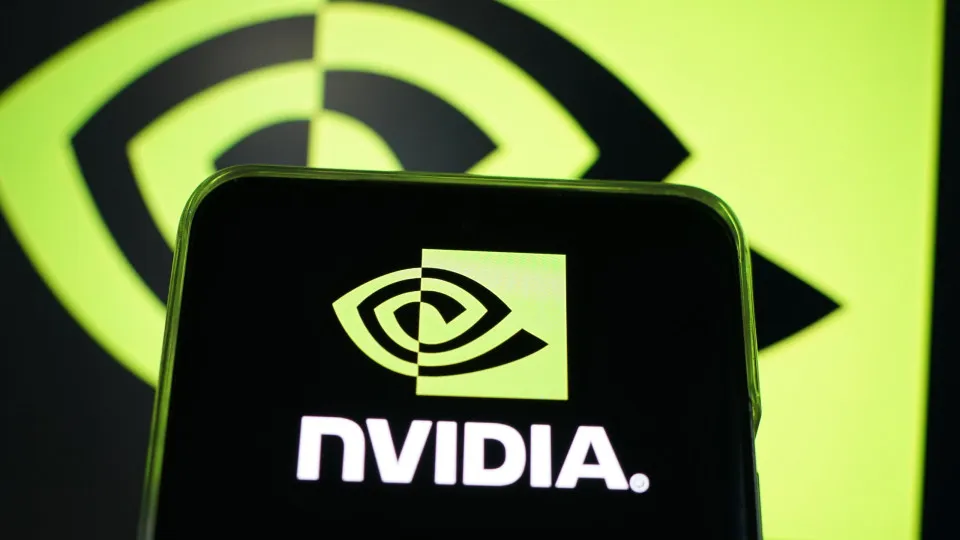 Dassault e Nvidia firmam parceria para plataforma industrial de IA com gêmeos virtuais