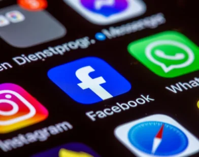 Governo aumenta classificação indicativa de oito redes sociais