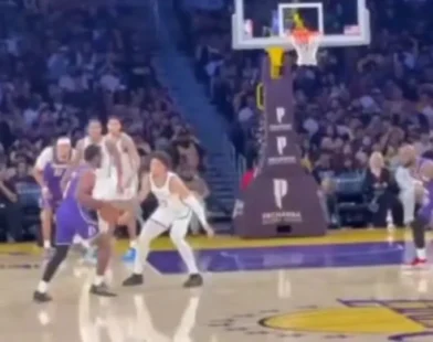 Lebron e Bronny James fizeram história na NBA