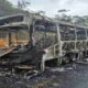 Ônibus pega fogo e é destruído pelas chamas em Juiz de Fora viação paraibuna