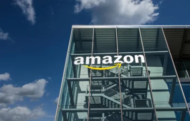 Amazon amplia aposta em IA e reforça parceria bilionária com Anthropic