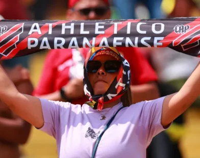 Athletico-PR aposta em fator casa contra a Chapecoense para se reabilitar no Brasileirão