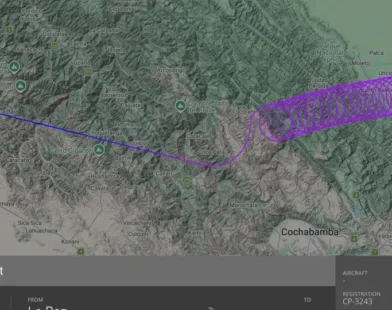 Avião passa 2 horas voando em círculos antes de cair na Bolívia
