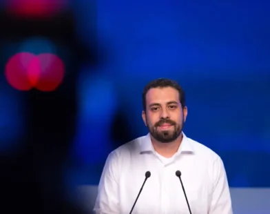 Boulos amplia espaço como conselheiro de Lula após saída de ministros da 'cozinha' do Planalto