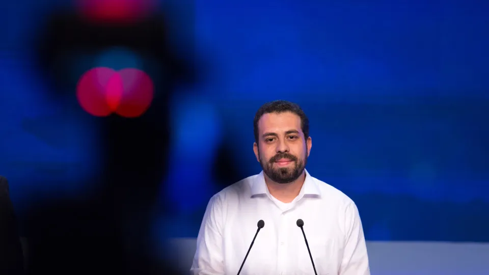 Boulos amplia espaço como conselheiro de Lula após saída de ministros da 'cozinha' do Planalto
