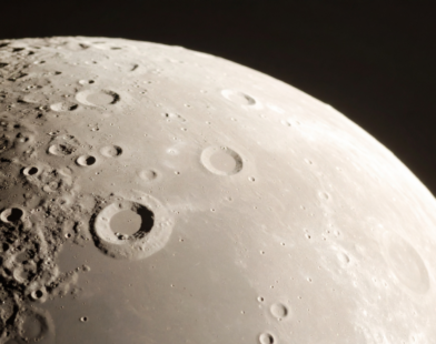 Brasil desenvolve tecnologia para produzir alimentos na Lua e em Marte