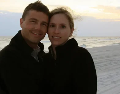 Cratera na Lua recebe nome de esposa de astronauta morta por câncer