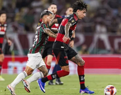 Fluminense e Flamengo fazem clássico de olho no G-4 do Brasileirão após largada na Libertadores