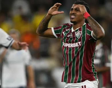 Fluminense leva virada do Rivadavia e vê pressão aumentar na Libertadores