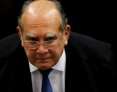 Gilmar Mendes vota para derrubar lei que proíbe cotas raciais em universidades de SC