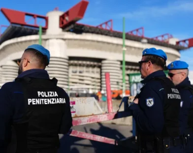 Jogadores do AC Milan e Inter são investigados por favores sexuais