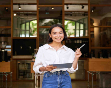 Juiz de Fora reúne 89 vagas de emprego em setores de tecnologia, comércio e alimentação nesta terça-feira (7)