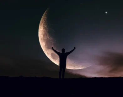 Lua nova em Áries traz virada intensa e desafia 4 signos