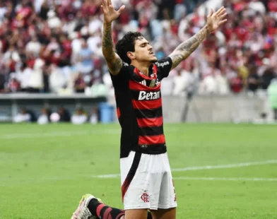 Pedro vira intocável com Jardim e devolve BH para sua posição no Flamengo