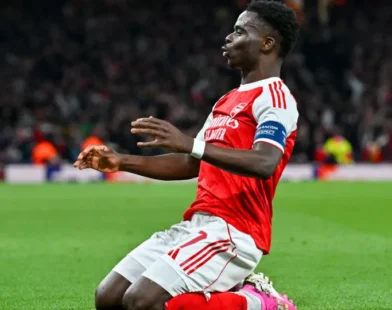 Arsenal derrota Atlético e volta à final da Champions League após 20 anos