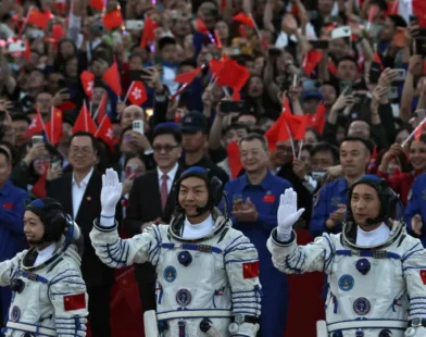 China lança missão Shenzhou-23; astronauta ficará um ano no Espaço