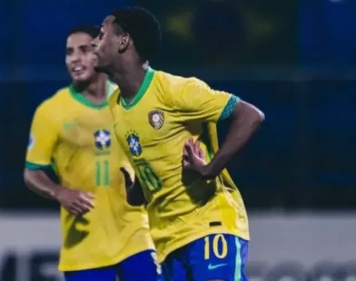 Conmebol suspende jogador da base do Palmeiras por protesto contra racismo
