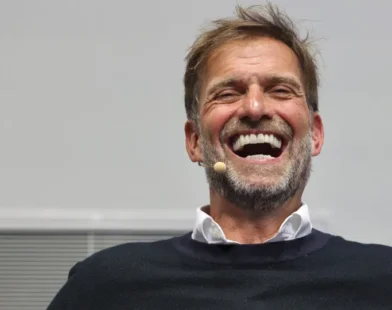 Dono do Paris FC revela drama de técnico e sonha com Klopp no clube