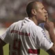 Luis Fabiano anuncia pré-candidatura a deputado federal por São Paulo: 'Aceitei o chamado'