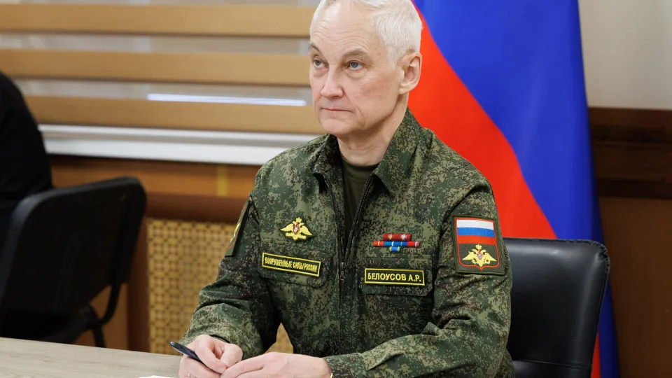 Rússia confirma uso de míssil com capacidade nuclear para atacar Ucrânia