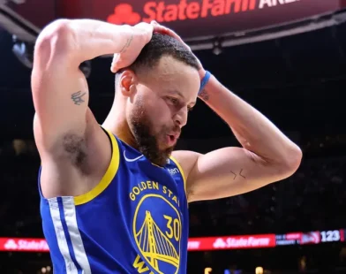 Stephen Curry diz que jogadores da NBA 'são mal remunerados'