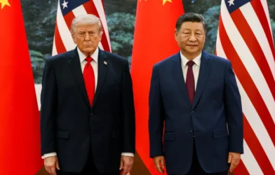 Trump diz que Xi ofereceu ajuda para reabrir Hormuz e negou apoio militar ao Irã