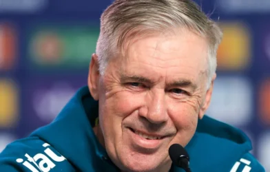 Ancelotti mantém dúvidas e amplia testes a uma semana da estreia da seleção na Copa