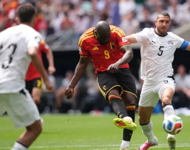 Bélgica busca o empate e evita derrota na estreia da Copa contra o Egito