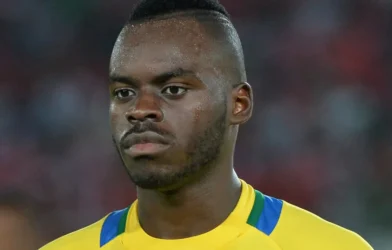 Ex-jogador de Seleção é encontrado morto aos 34 anos