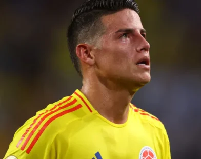 James Rodríguez pede desculpas à filha do presidente da Colômbia após ignorar foto