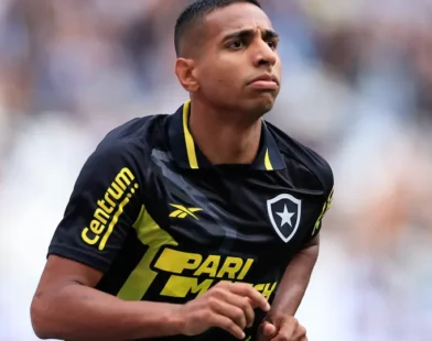 São Paulo chega a acordo pela contratação de Victor Sá, ex-Botafogo