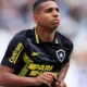 São Paulo chega a acordo pela contratação de Victor Sá, ex-Botafogo